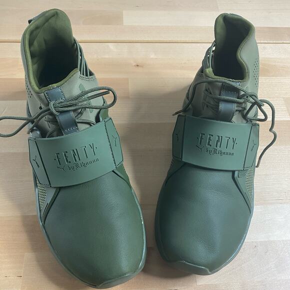 The Trainer Hi Sneaker Puma x Fenty - New in Box - Womens Sz 7 Cypress Green - Picture 3 of 11